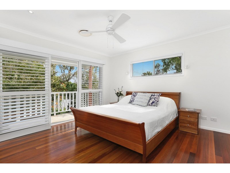 24 Dayspring Street, Sunrise Beach QLD 4567