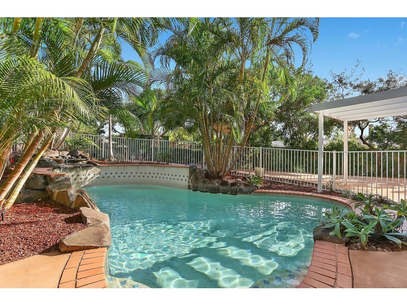 24 Dayspring Street, Sunrise Beach QLD 4567