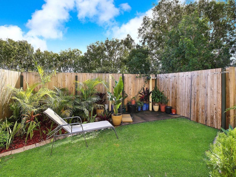 6/8 Advance Place, Sunrise Beach QLD 4567