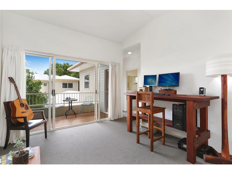 2/7 Lipton Street, Sunrise Beach QLD 4567