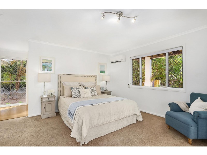 13 Coconut Grove, Castaways Beach QLD 4567