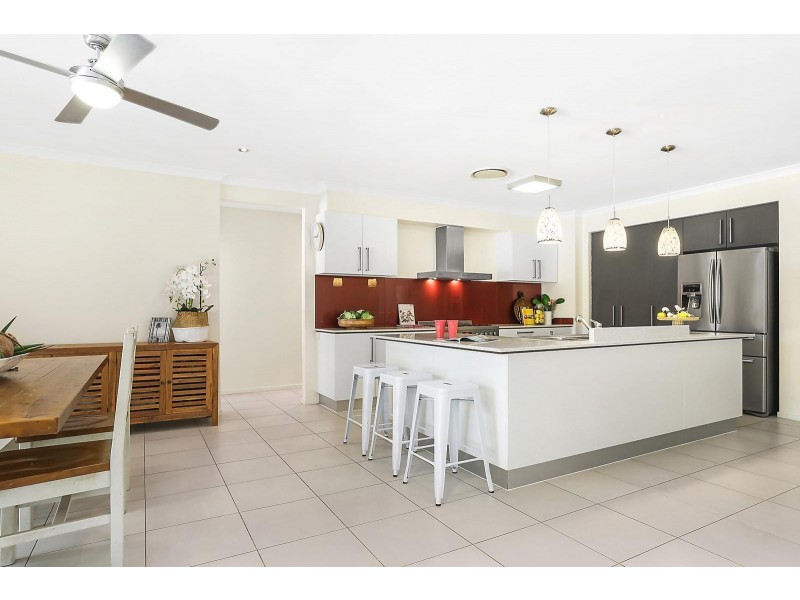 12 Aspera Place, Noosaville QLD 4566