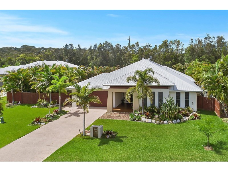 12 Aspera Place, Noosaville QLD 4566