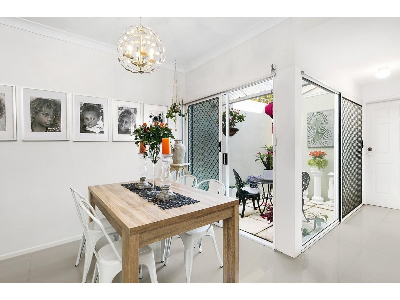 2/28 Ann Street, Noosaville QLD 4566