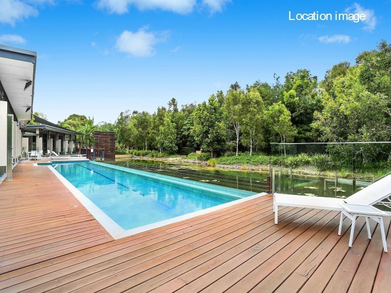 6 Sanctuary Avenue, Noosa Heads QLD 4567