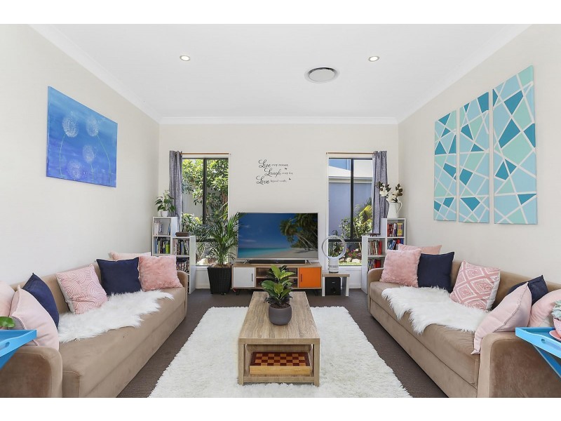 6 Sanctuary Avenue, Noosa Heads QLD 4567