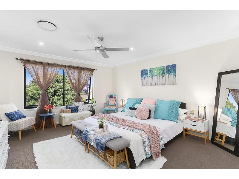 6 Sanctuary Avenue, Noosa Heads QLD 4567