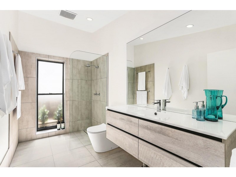 9 Safari Street, Noosa Heads QLD 4567