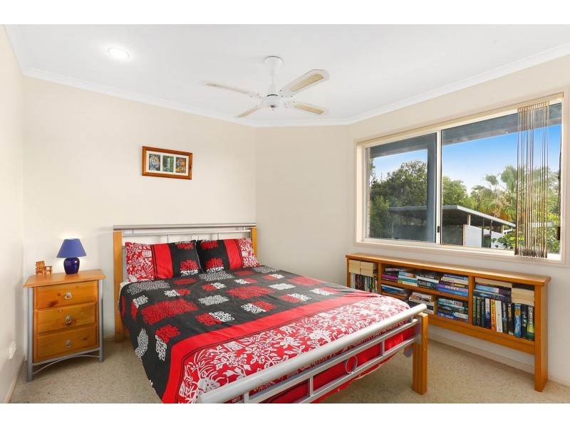 39 Southern Cross Parade, Sunrise Beach QLD 4567