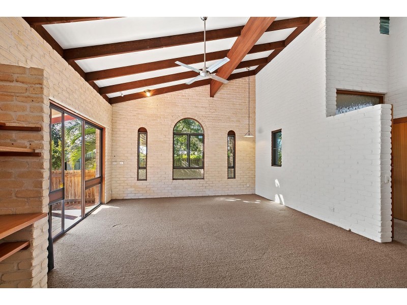 92 St Andrews Drive, Tewantin QLD 4565