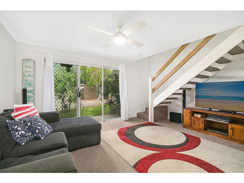 1/23 Margit Crescent, Sunrise Beach QLD 4567