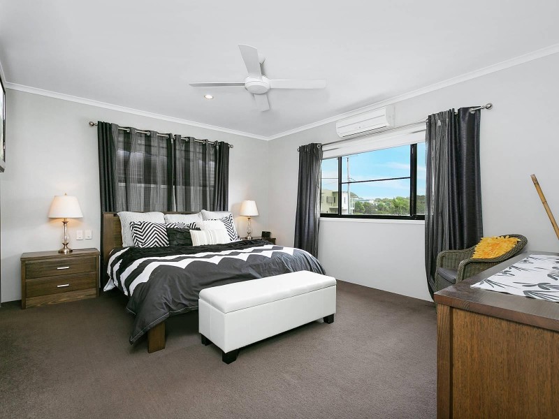 40 Ventura Street, Sunrise Beach QLD 4567