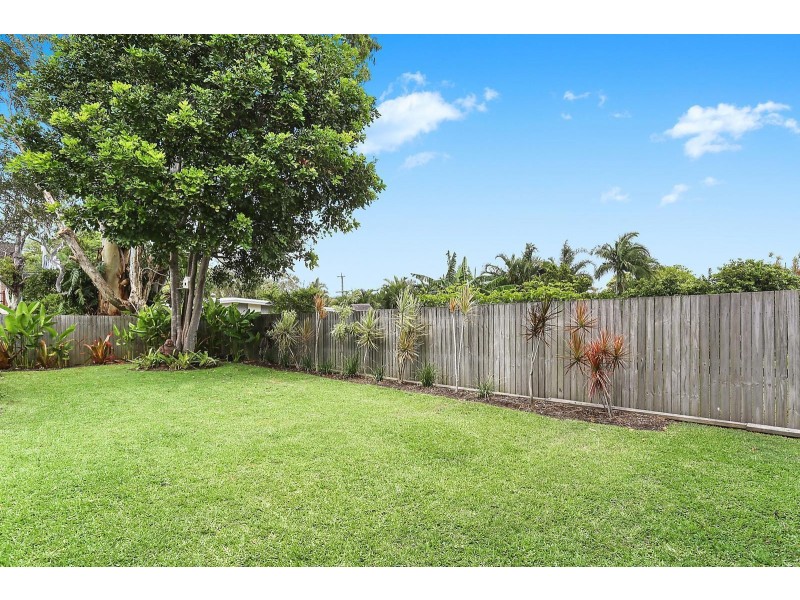 17 Lake View Drive, Tewantin QLD 4565