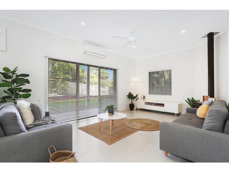 42 Tarina Street, Noosa Heads QLD 4567