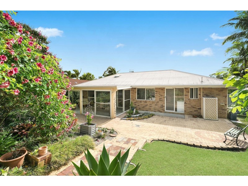 8 Turnburry Court, Tewantin QLD 4565
