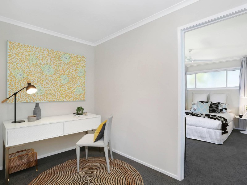 6 Hawley Court, Sunrise Beach QLD 4567