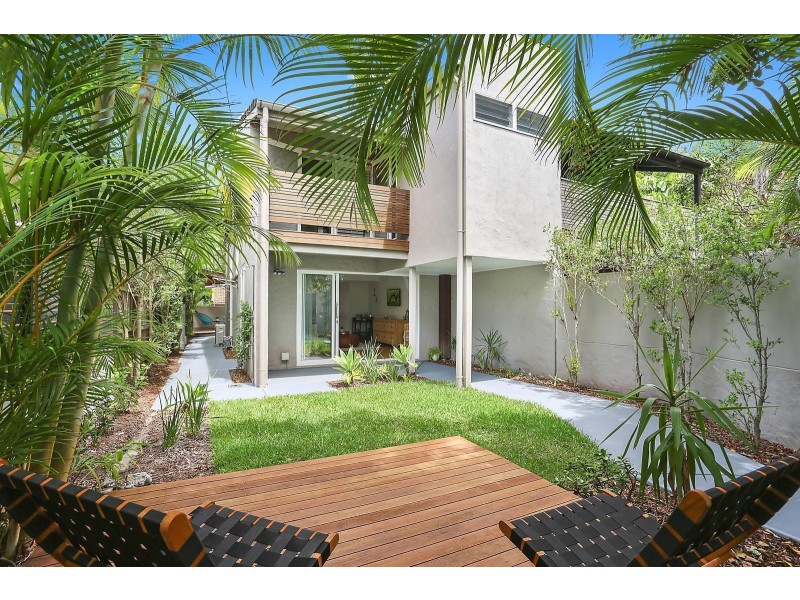 1/12 Hill Street, Sunshine Beach QLD 4567