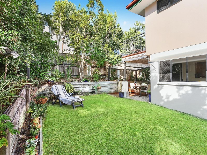 7/18 Beacon Court, Sunrise Beach QLD 4567