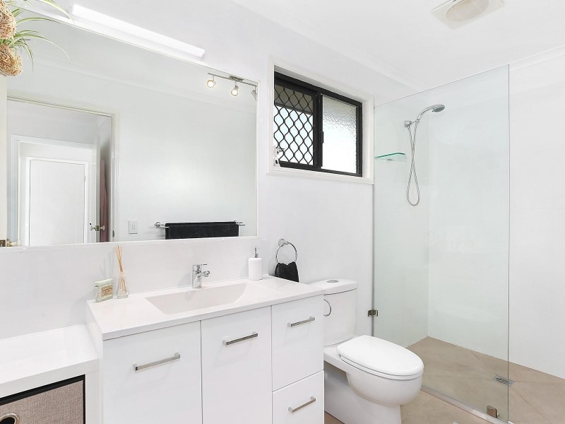 7/18 Beacon Court, Sunrise Beach QLD 4567