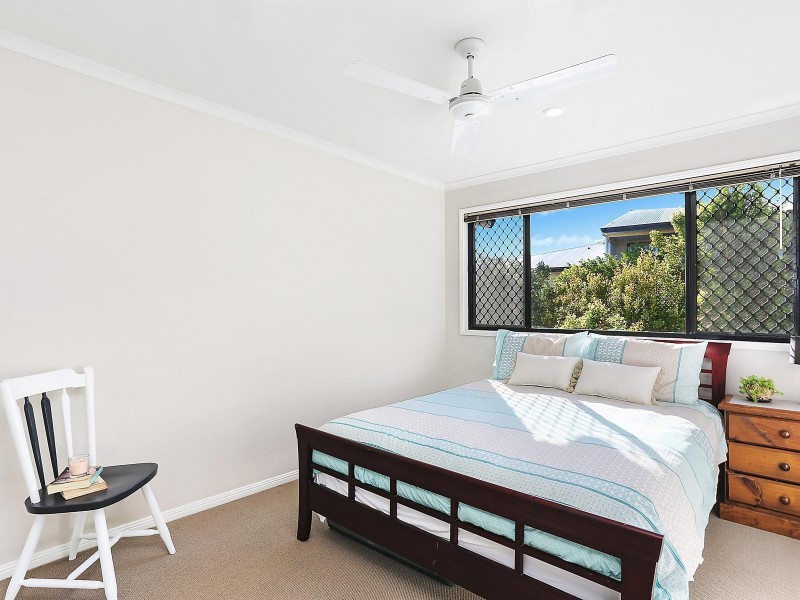 7/18 Beacon Court, Sunrise Beach QLD 4567