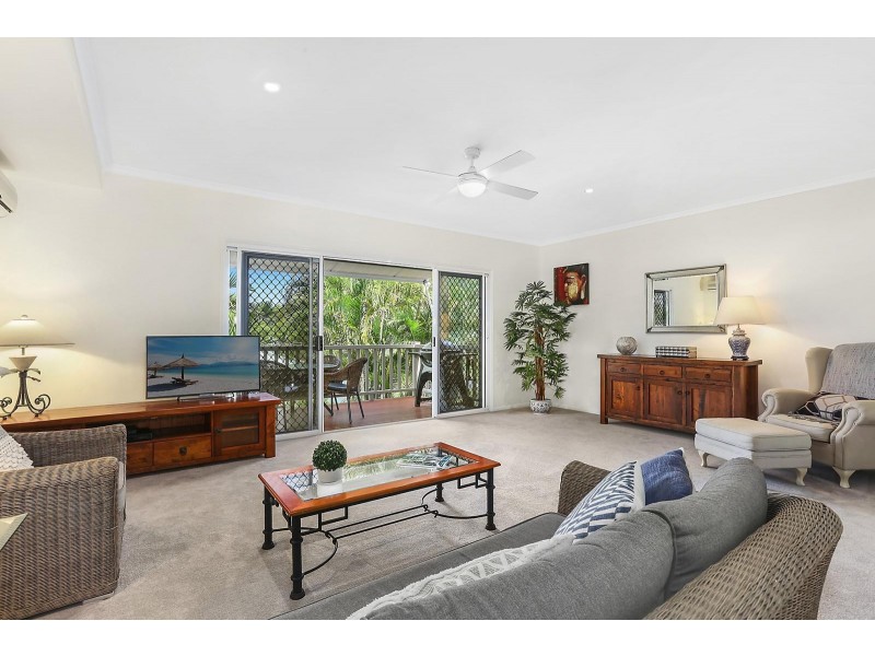 1/5 Katharina Street, Noosa Heads QLD 4567