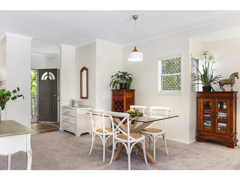 1/5 Katharina Street, Noosa Heads QLD 4567