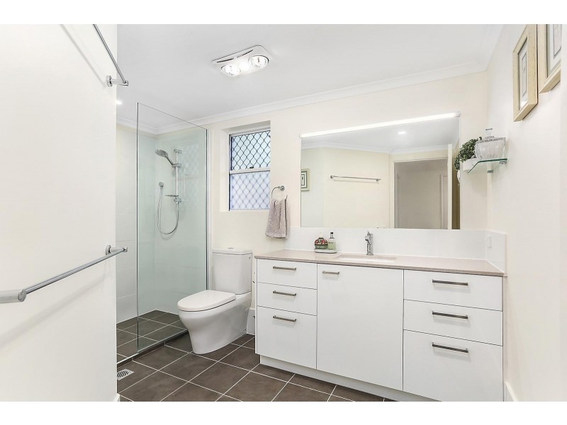 1/5 Katharina Street, Noosa Heads QLD 4567