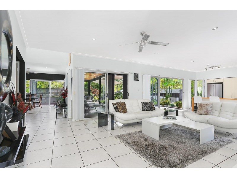 13 Tingara Court, Tewantin QLD 4565