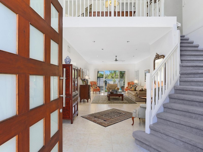 32 Tangmere Court, Noosa Heads QLD 4567