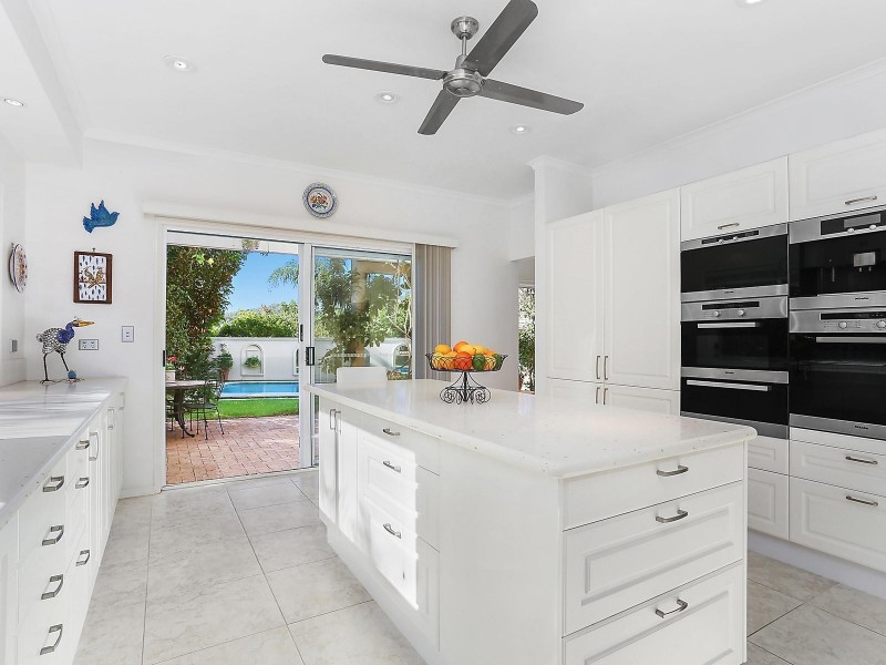 32 Tangmere Court, Noosa Heads QLD 4567