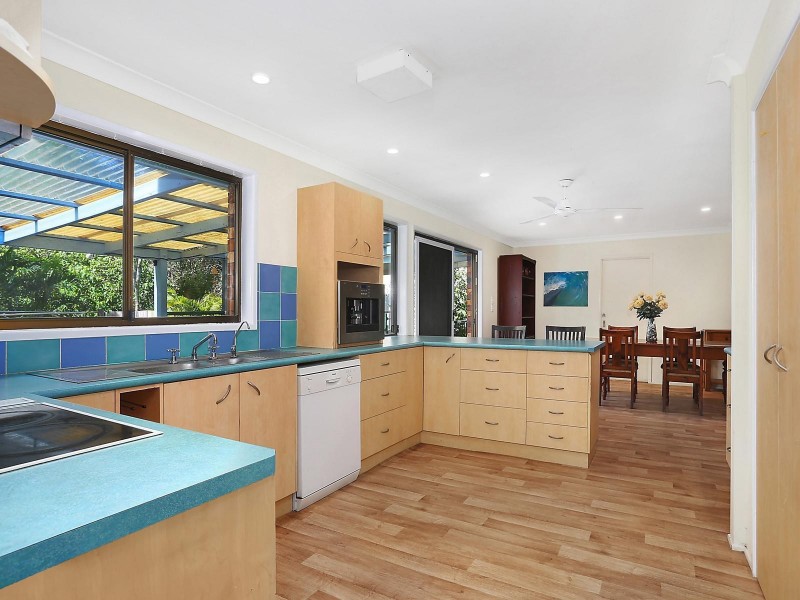 26 Newfield Street, Sunrise Beach QLD 4567