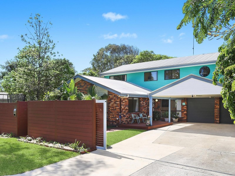 26 Newfield Street, Sunrise Beach QLD 4567