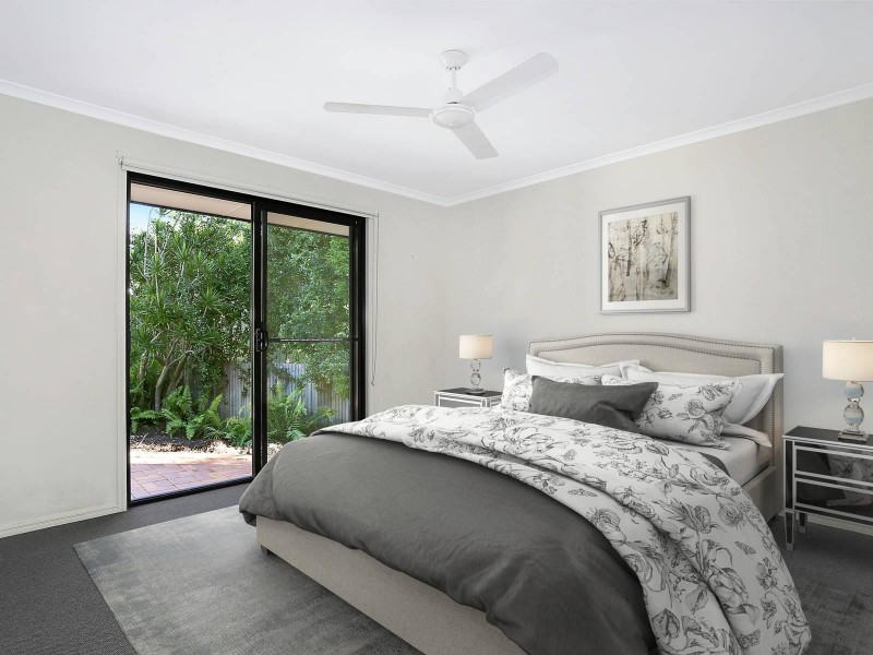 21 Dayspring Street, Sunrise Beach QLD 4567