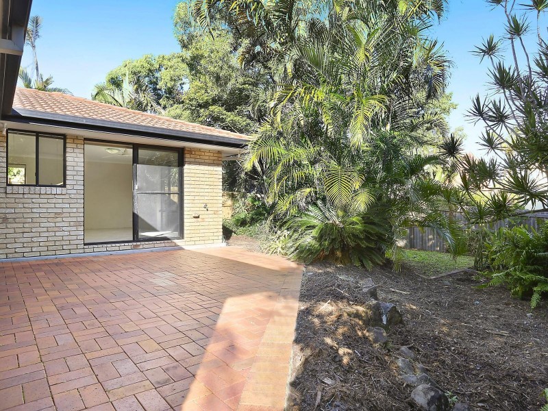 21 Dayspring Street, Sunrise Beach QLD 4567