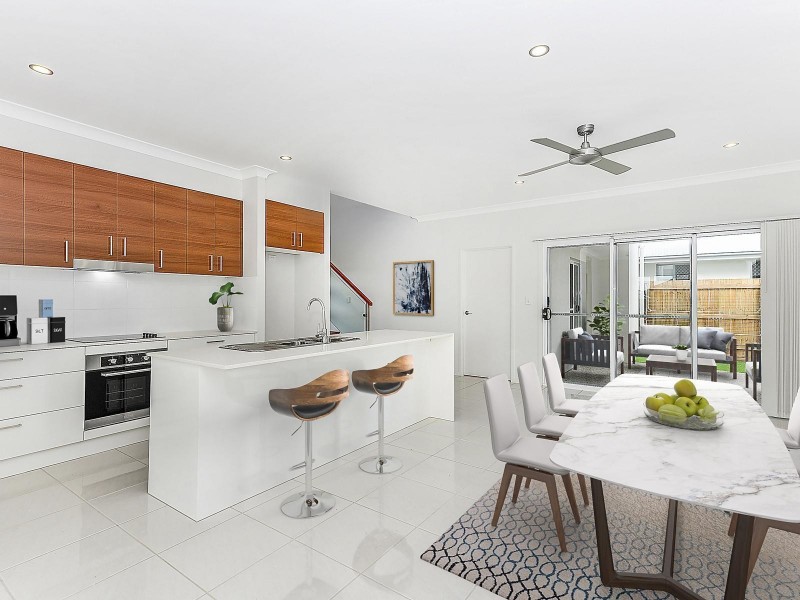 7 Pepperberry Circuit, Peregian Springs QLD 4573