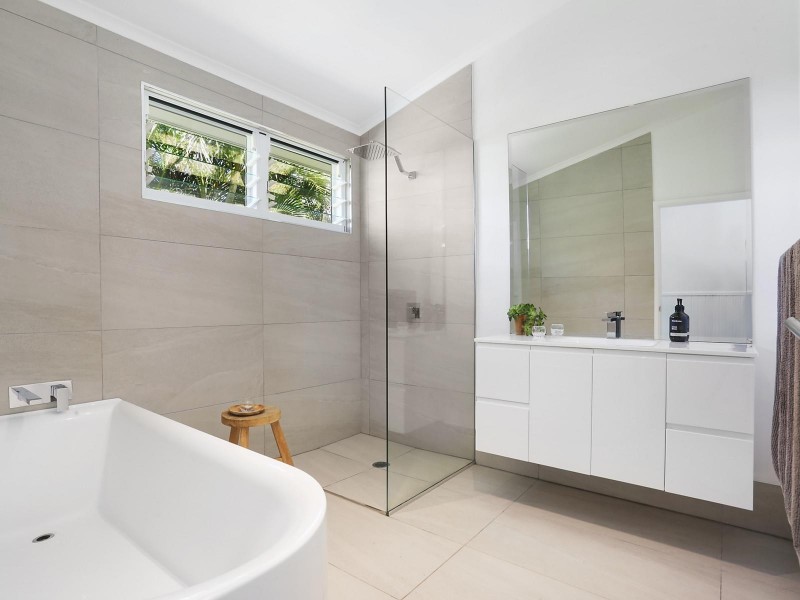 15 Gouldian Court, Peregian Beach QLD 4573