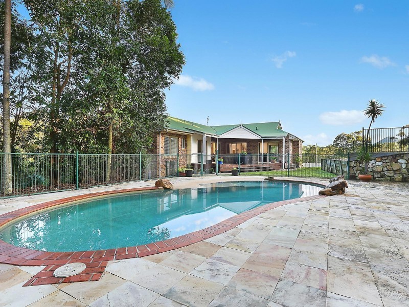 3 Wilkes Court, Tinbeerwah QLD 4563