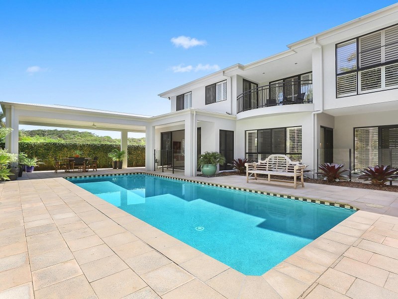 34 Driftwood Drive, Castaways Beach QLD 4567