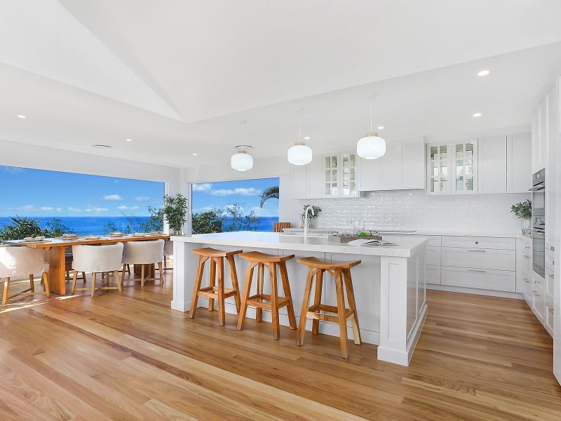 16 Corsair Crescent, Sunrise Beach QLD 4567