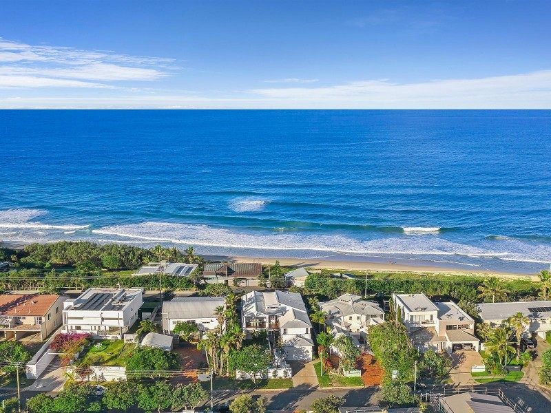 16 Corsair Crescent, Sunrise Beach QLD 4567