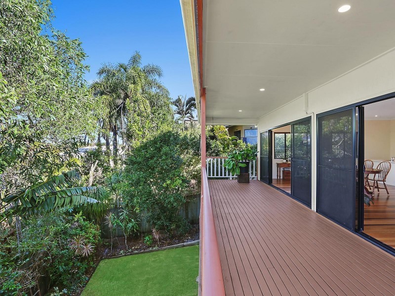 8 Mirrabook Court, Noosa Heads QLD 4567