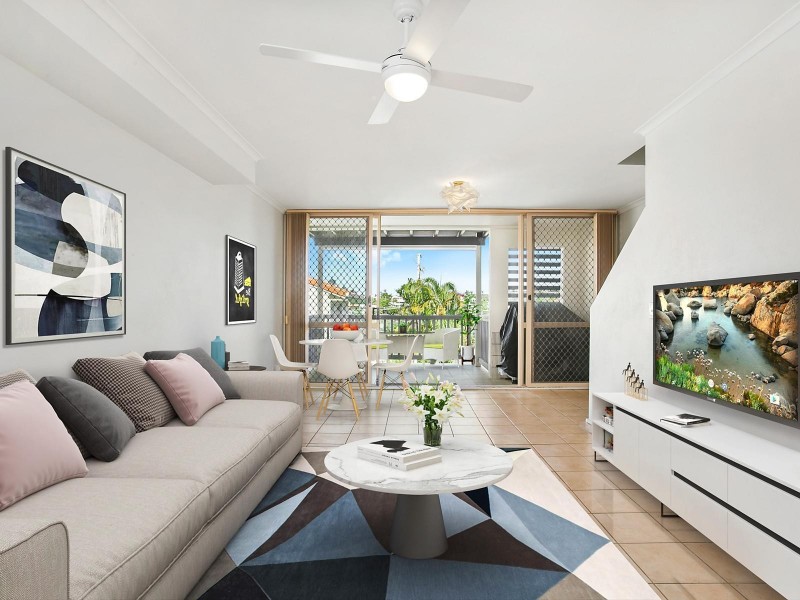 2/14 Sobraon Street, Sunrise Beach QLD 4567