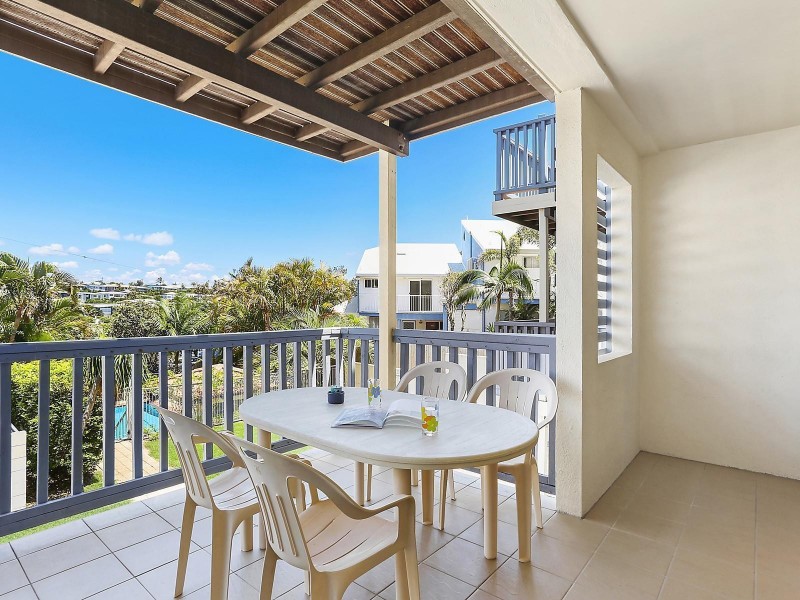 2/14 Sobraon Street, Sunrise Beach QLD 4567