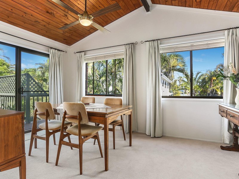 16 Paluma Street, Sunrise Beach QLD 4567