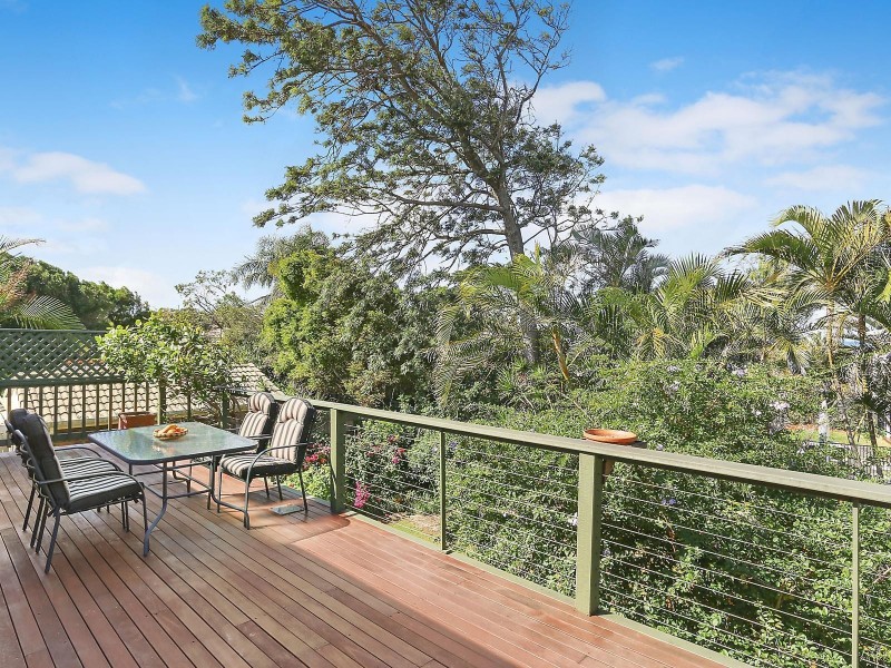 16 Paluma Street, Sunrise Beach QLD 4567