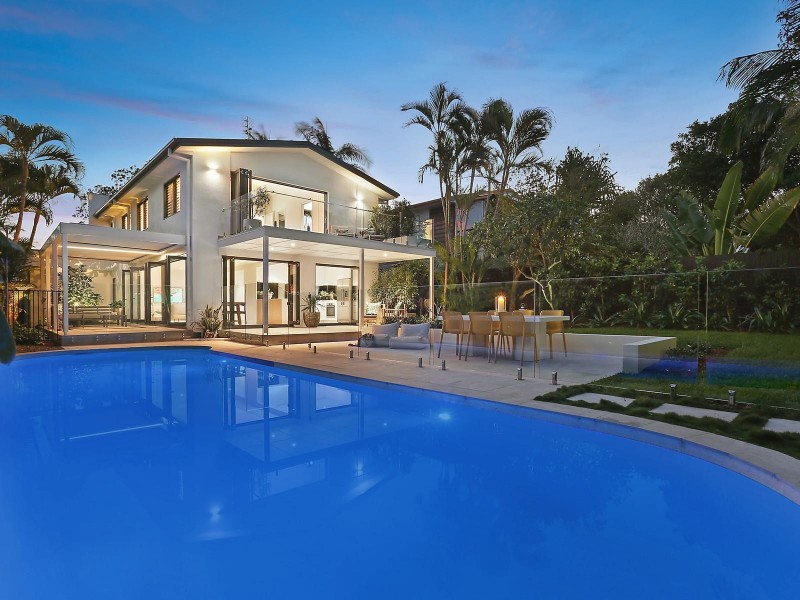 6 Weyba Street, Sunshine Beach QLD 4567