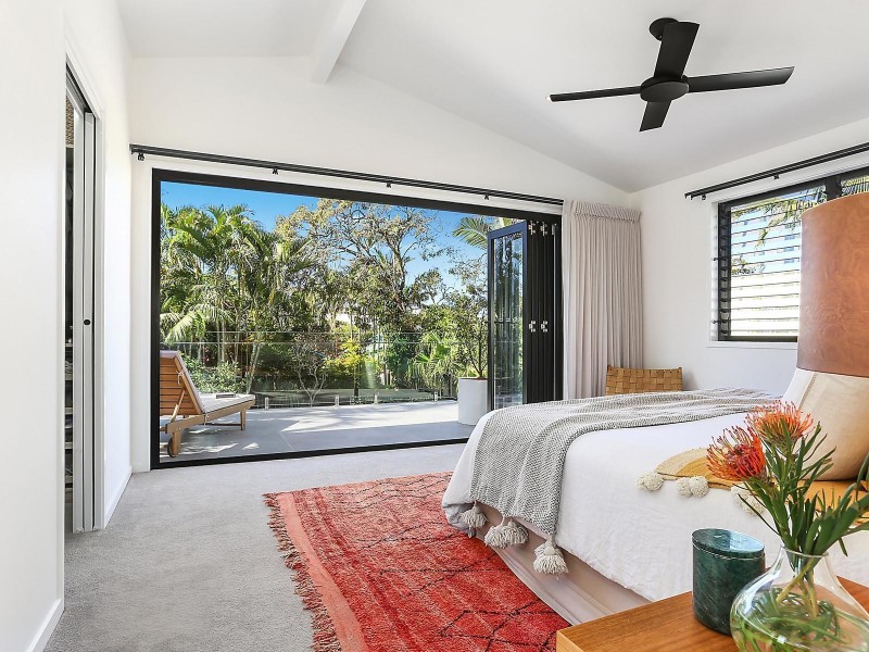 6 Weyba Street, Sunshine Beach QLD 4567