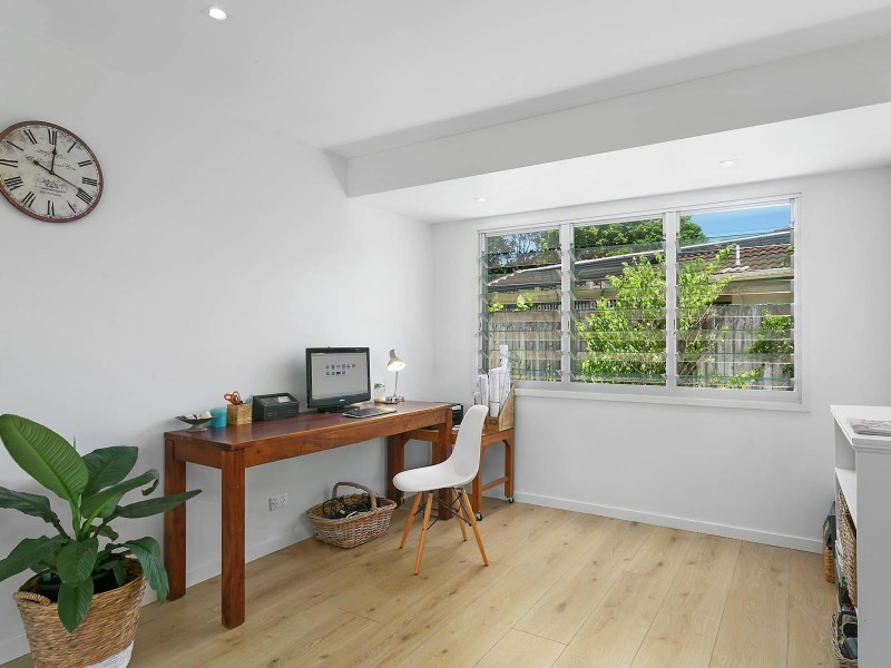 13 Commodore Court, Sunrise Beach QLD 4567