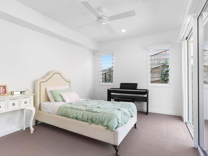 38 Orient Drive, Sunrise Beach QLD 4567