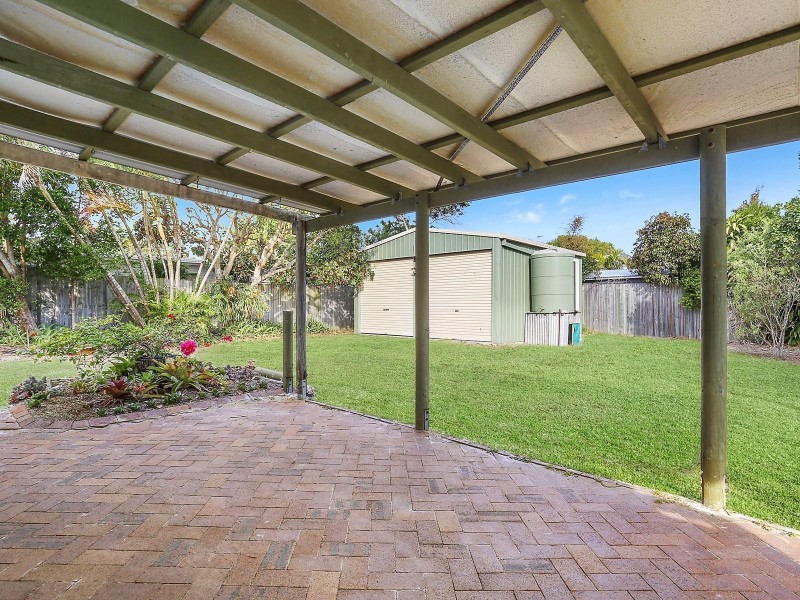 37 Dame Patti Drive, Sunrise Beach QLD 4567